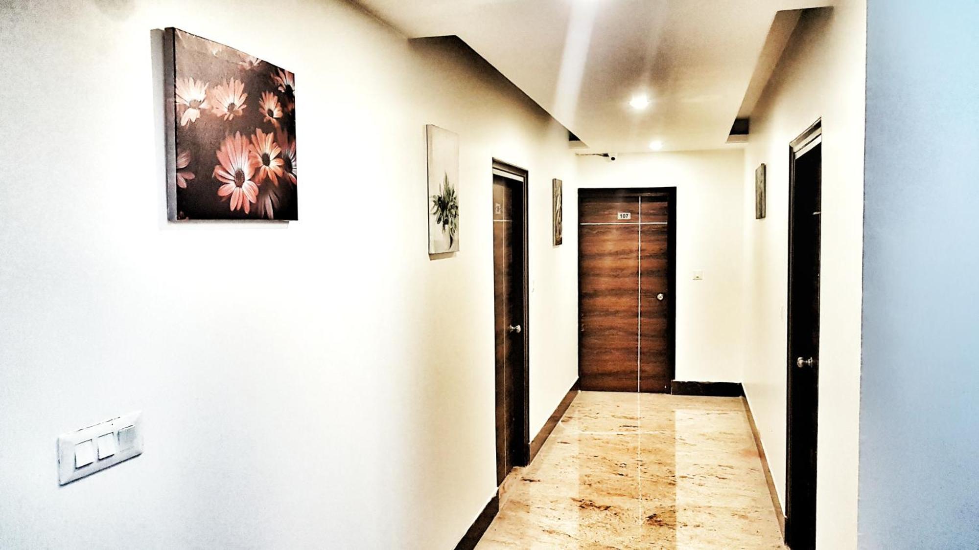 Airport Hotel Delhi Aerocity, 15 Mins Yashobhoomi Yeni Delhi Dış mekan fotoğraf