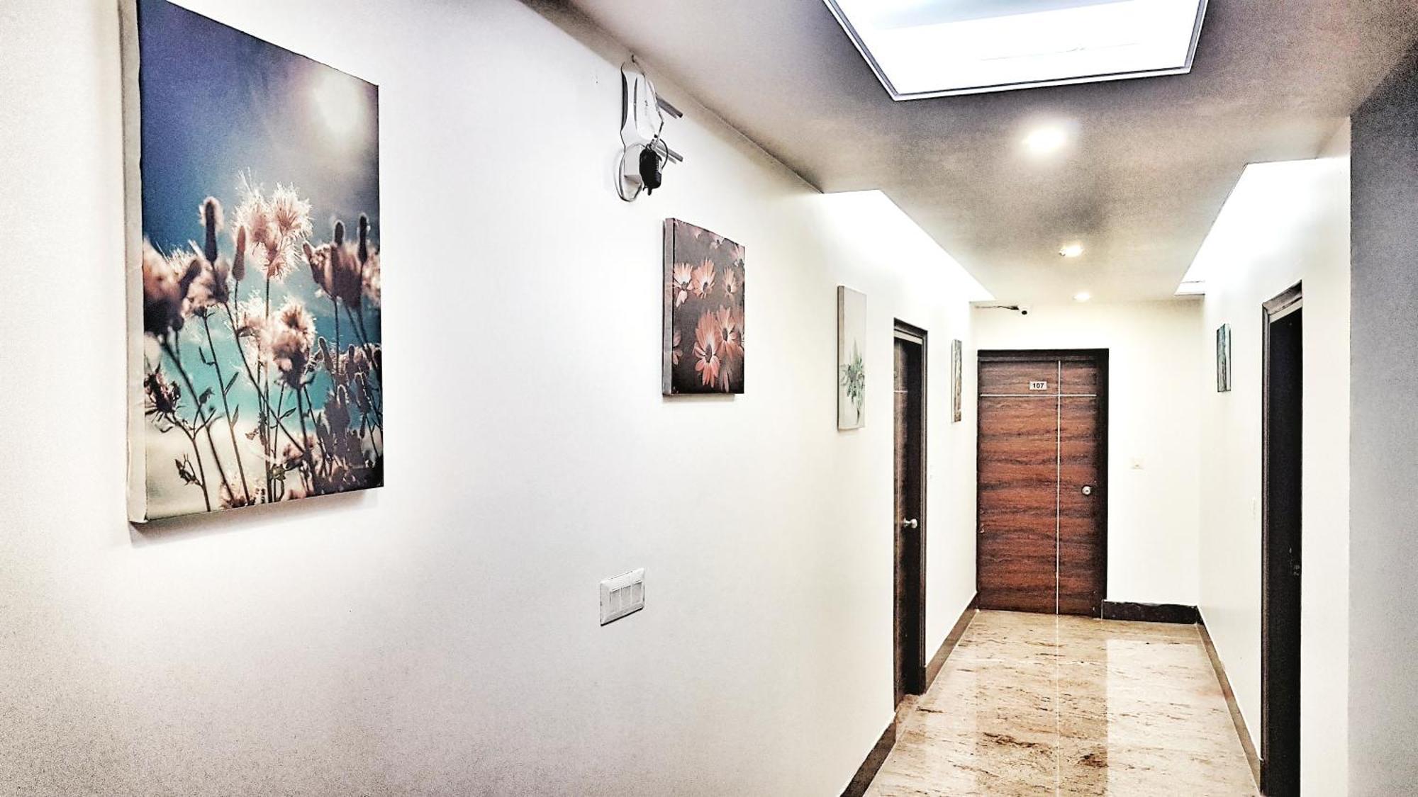 Airport Hotel Delhi Aerocity, 15 Mins Yashobhoomi Yeni Delhi Dış mekan fotoğraf